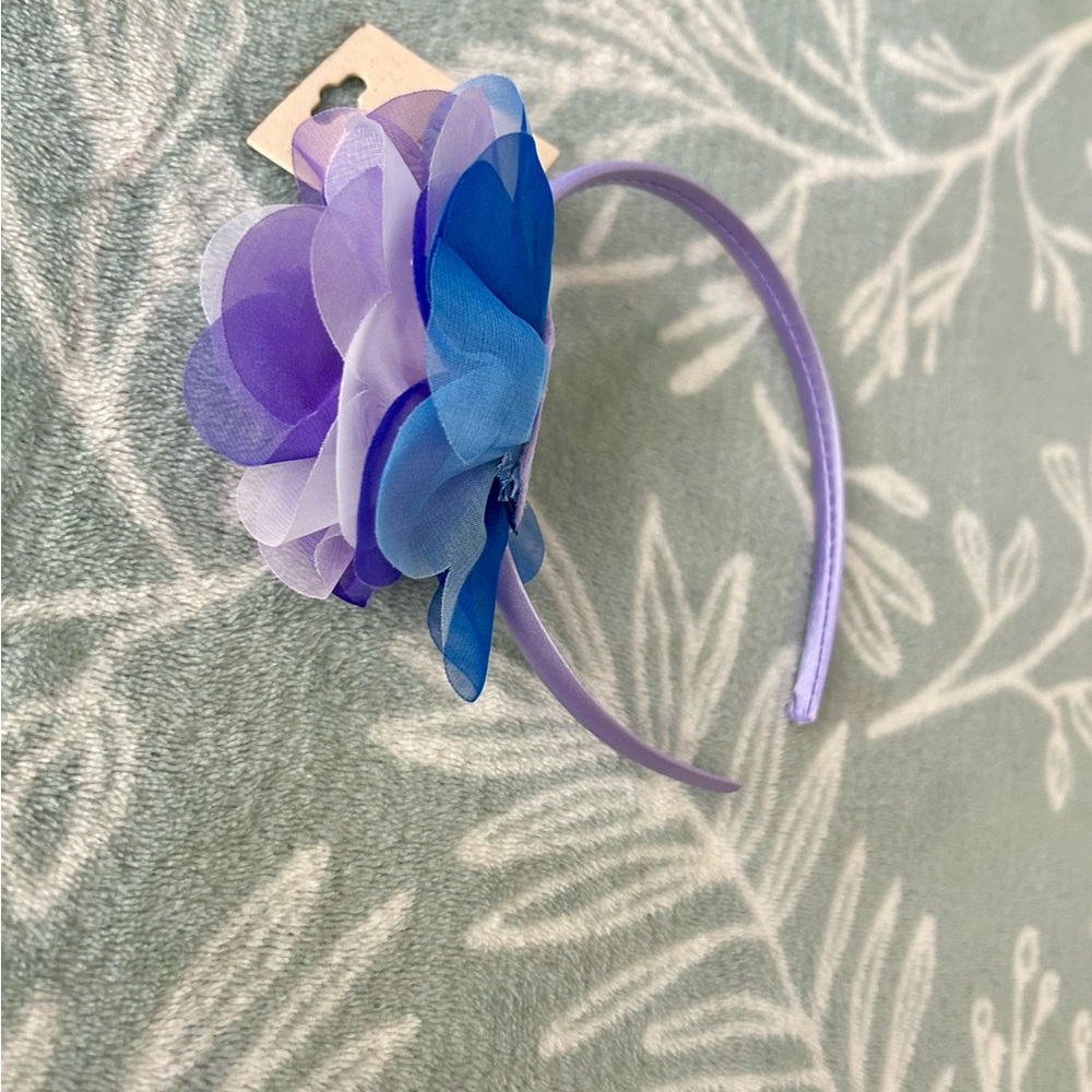 NEW flower head band